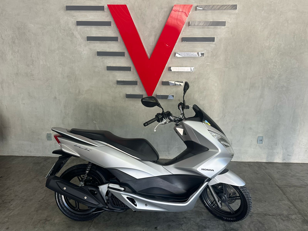 Honda PCX Prata