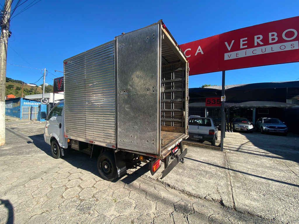 Hyundai HR Branco