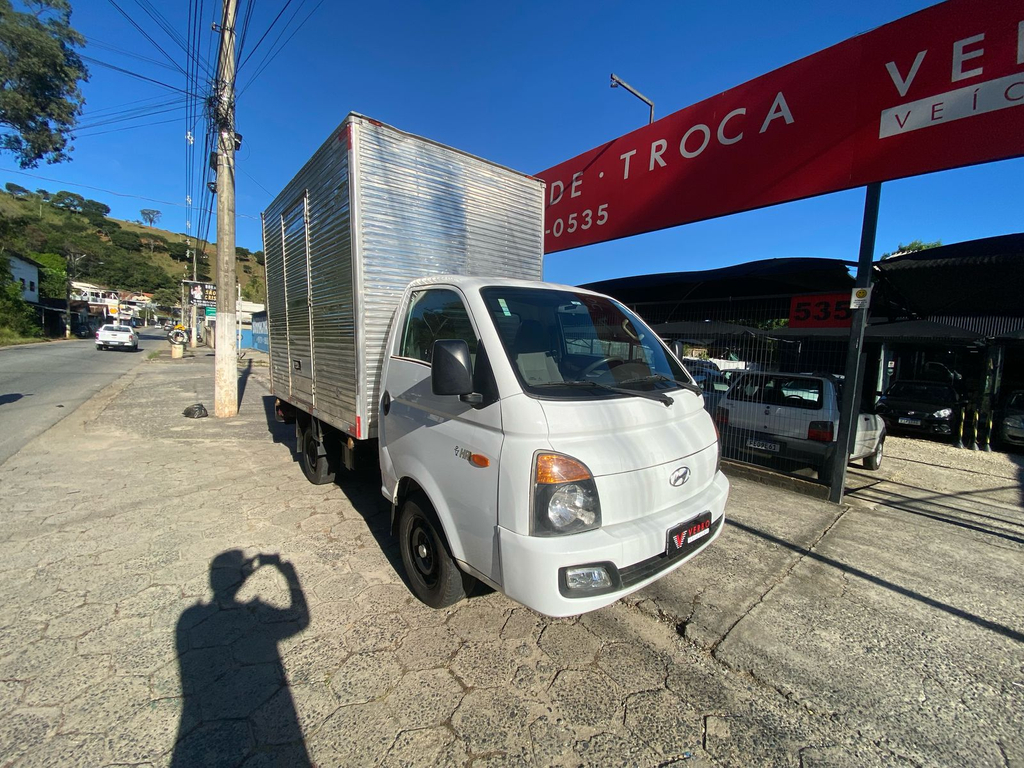 Hyundai HR Branco