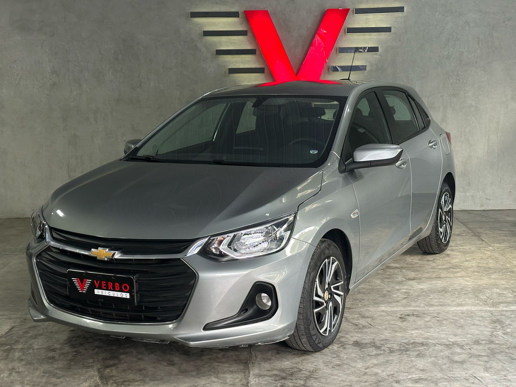 Chevrolet Onix Prata