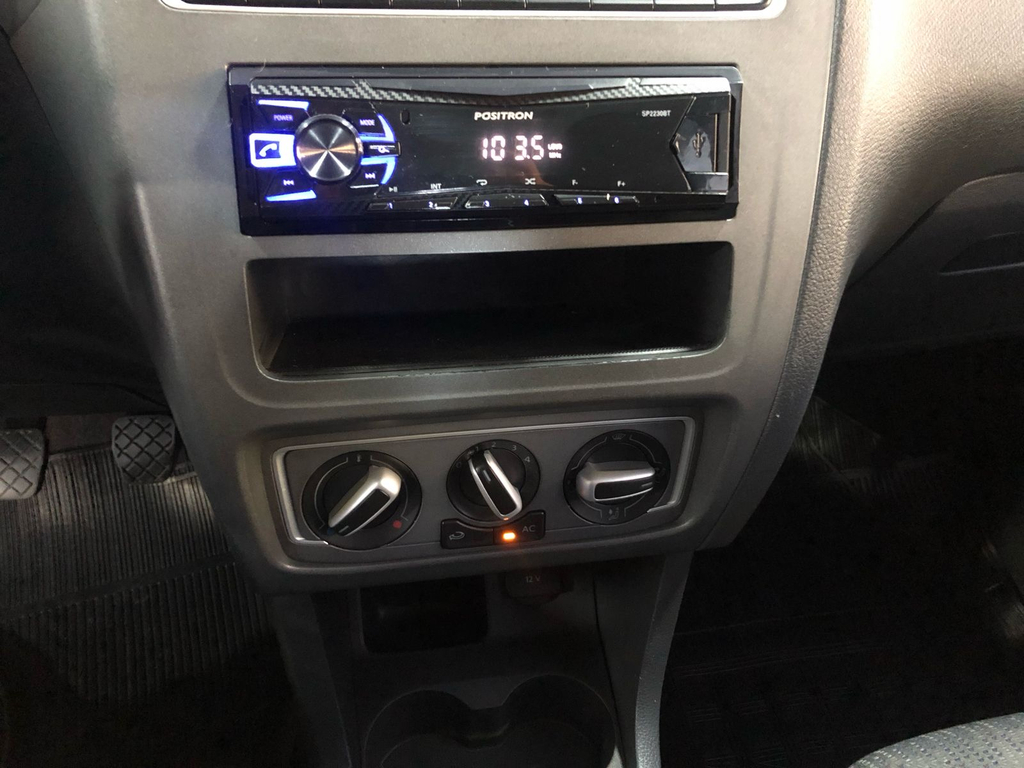 Volkswagen Fox Preto