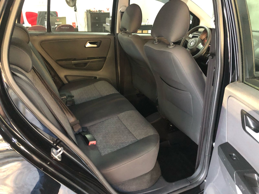 Volkswagen Fox Preto