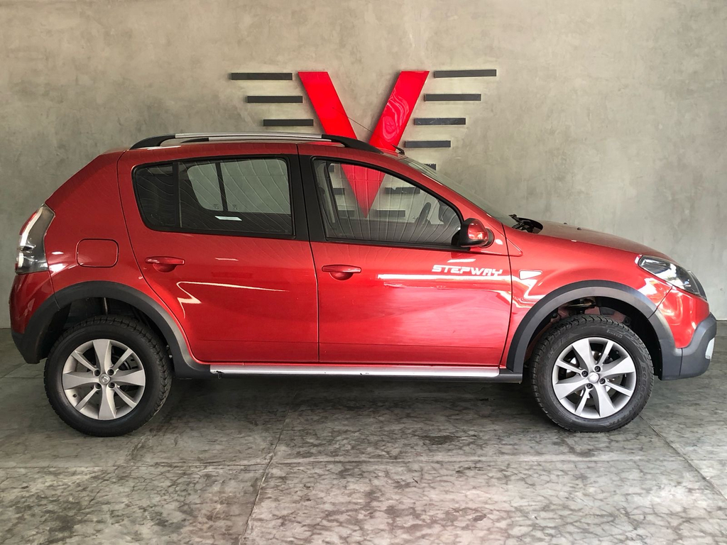 Renault Sandero Stepway Vermelho