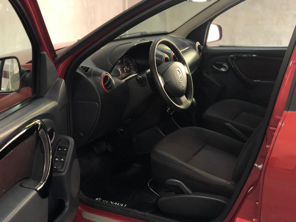 Renault Sandero Stepway Vermelho