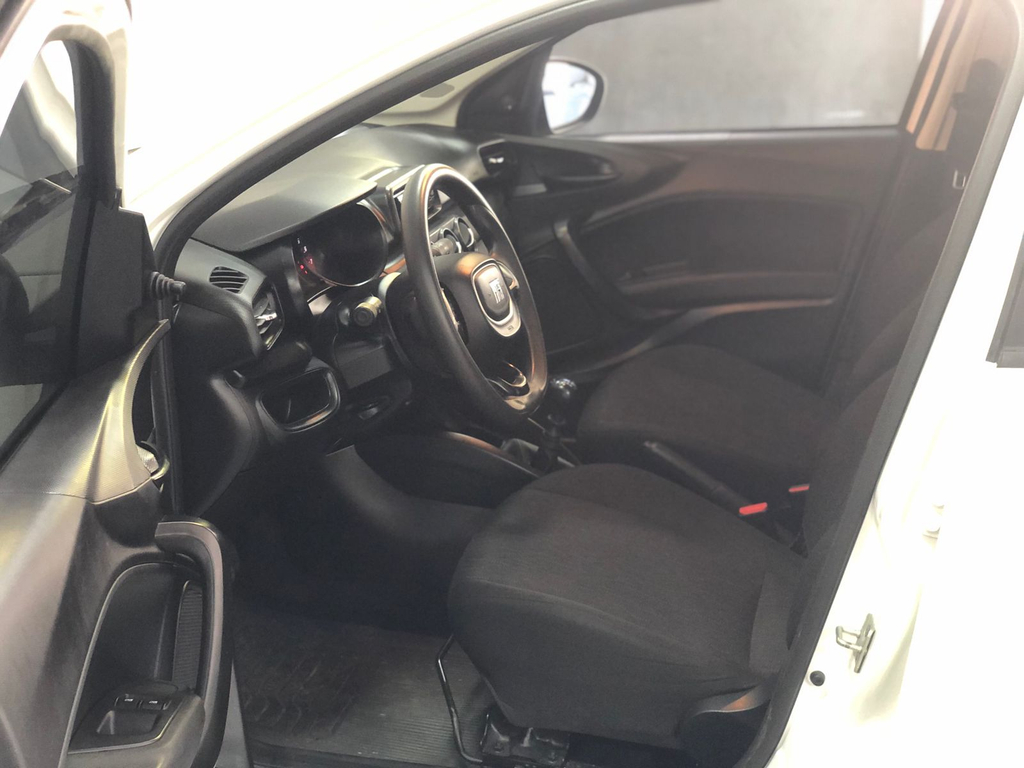 Fiat Cronos Branco