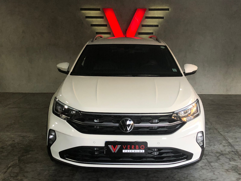 Volkswagen Nivus Branco