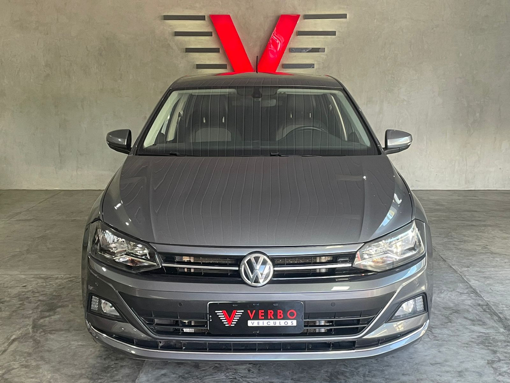 Volkswagen Virtus Cinza