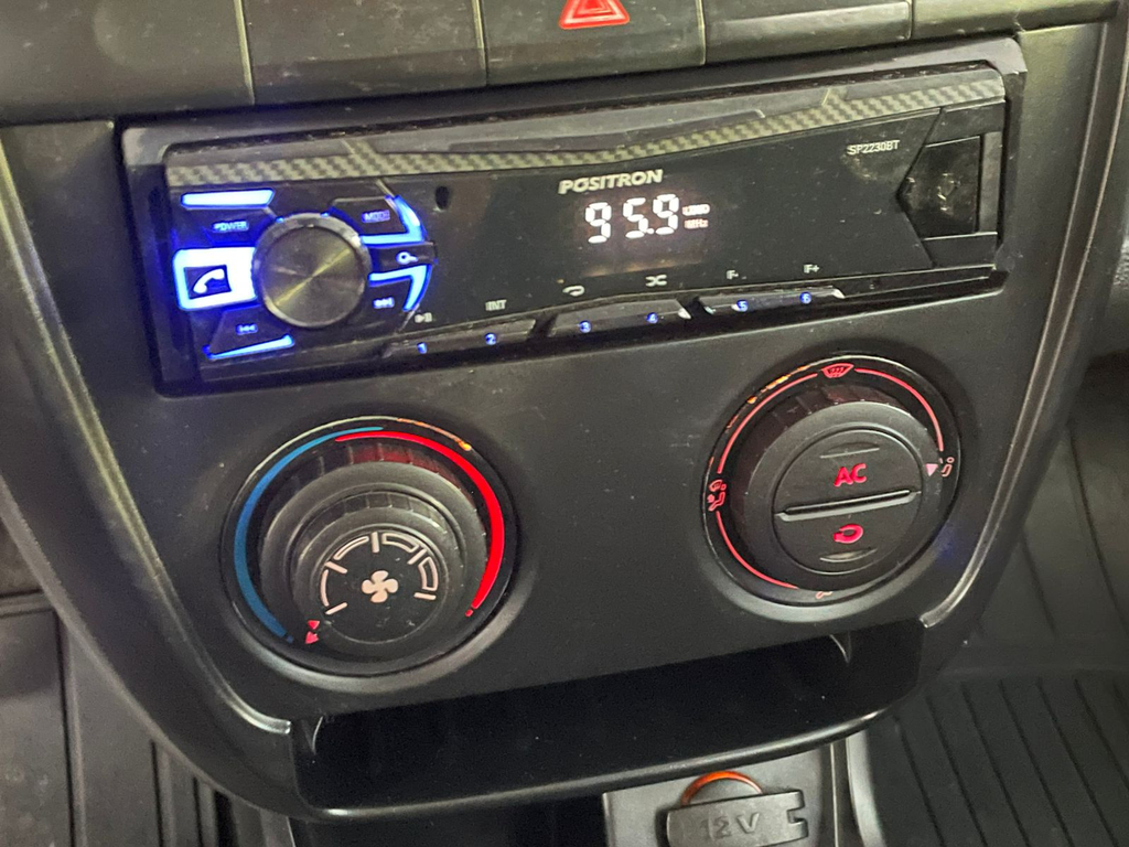Volkswagen Fox Cinza