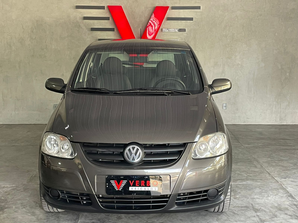 Volkswagen Fox Cinza
