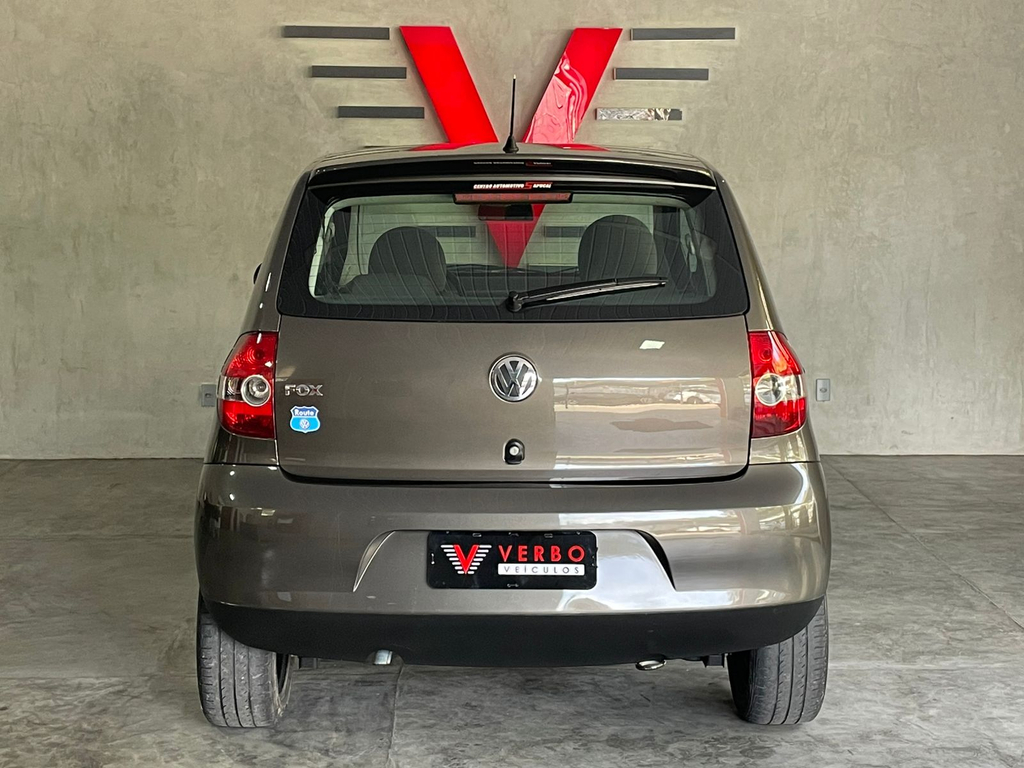 Volkswagen Fox Cinza