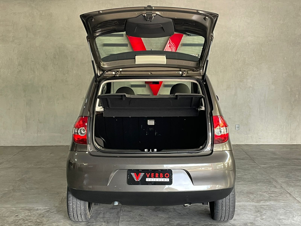 Volkswagen Fox Cinza