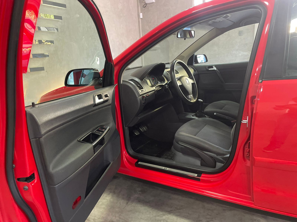Volkswagen Polo Vermelho
