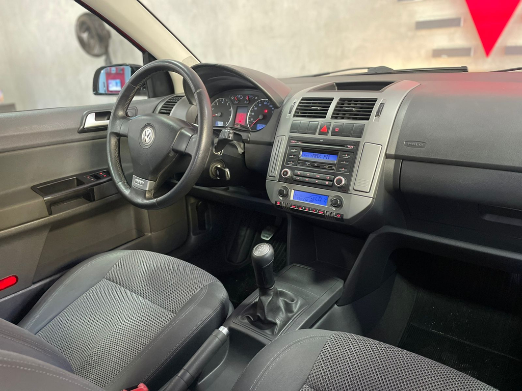 Volkswagen Polo Vermelho