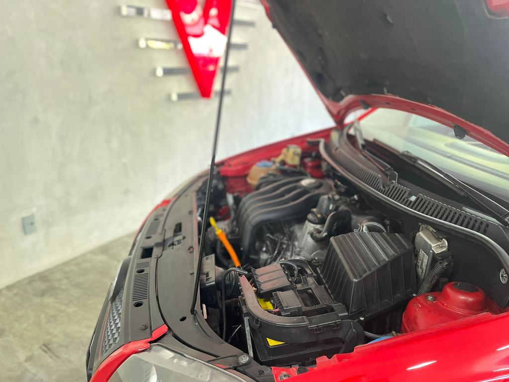 Volkswagen Polo Vermelho