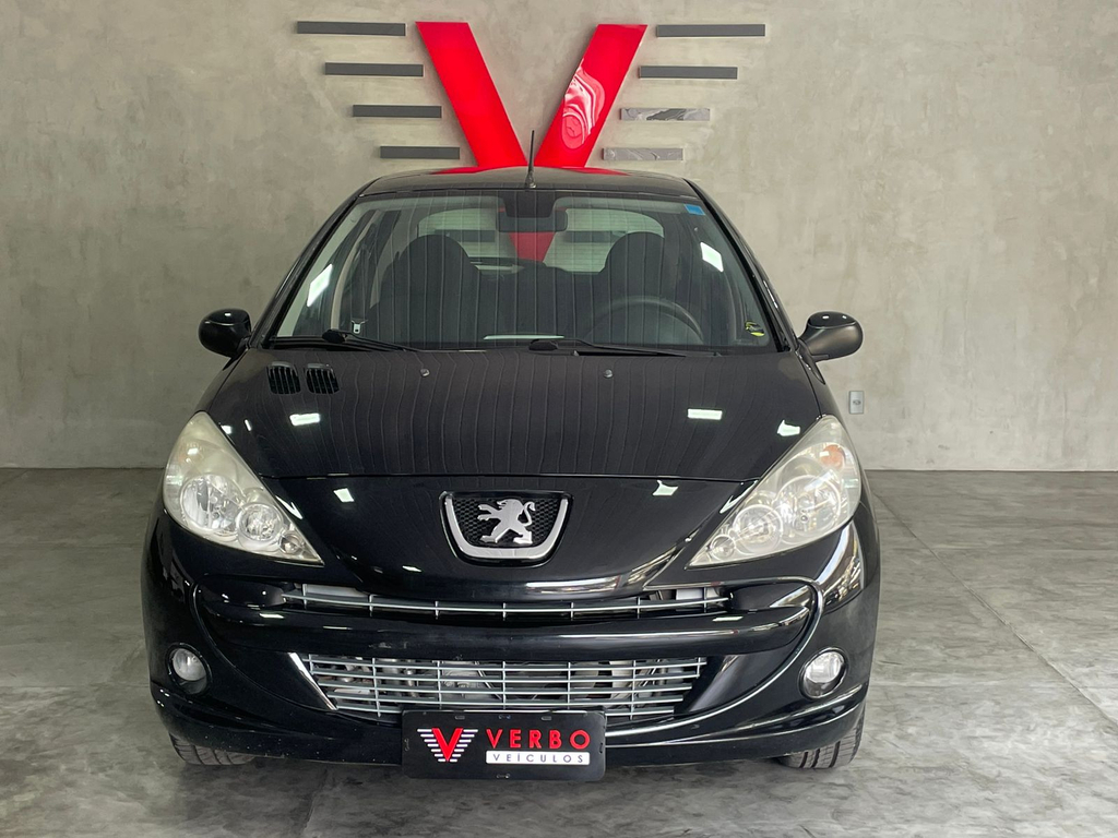 Peugeot 207 Preto