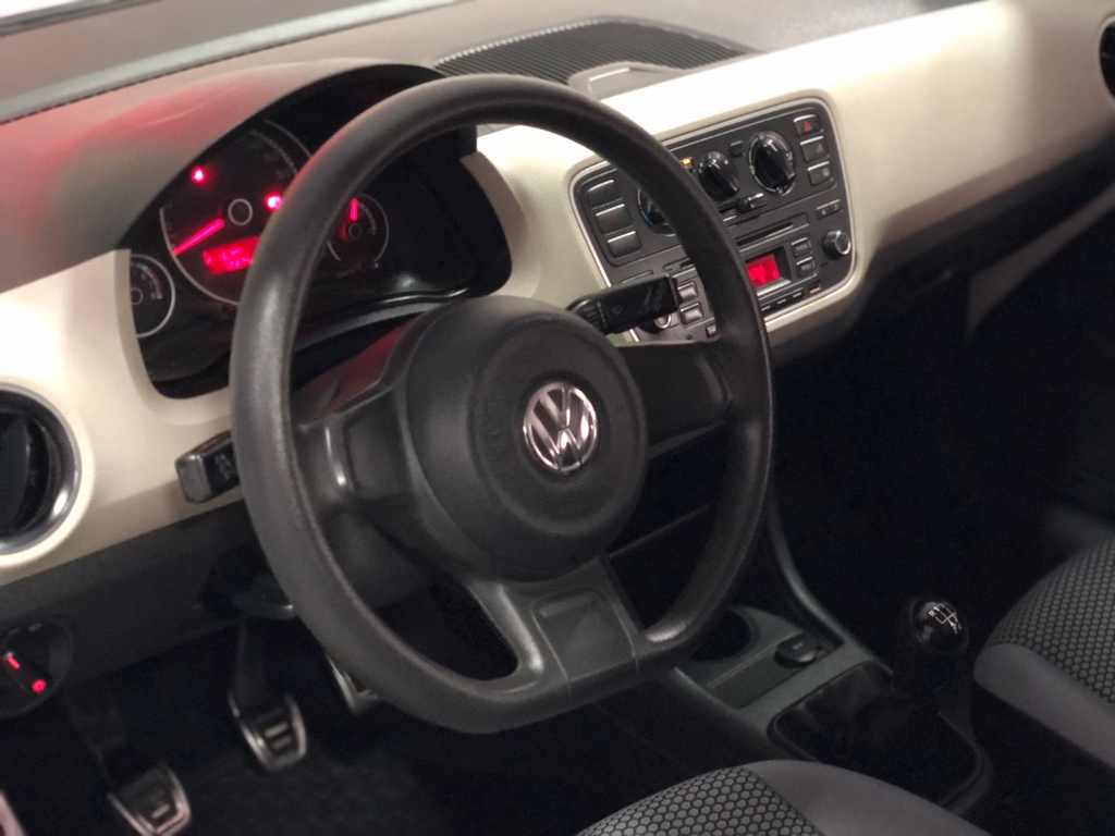 Volkswagen Up! Move Branco