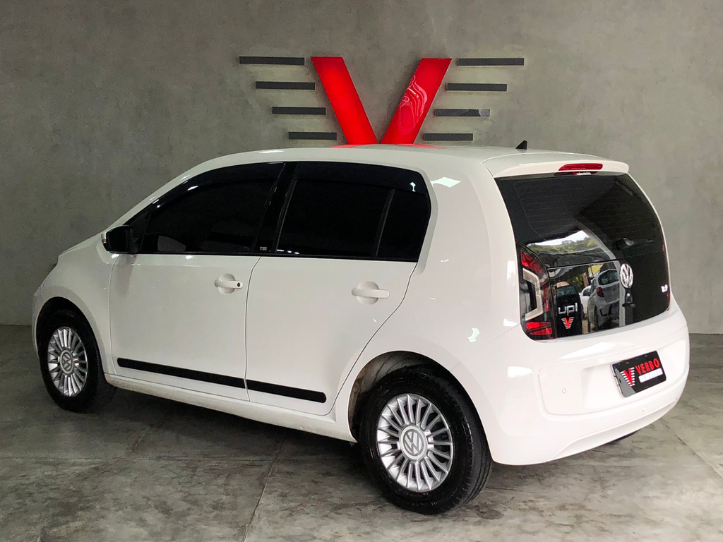 Volkswagen Up! Move Branco