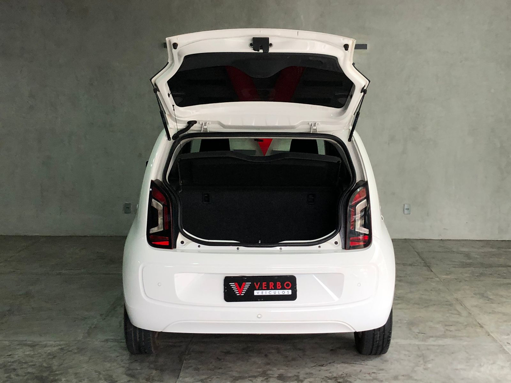 Volkswagen Up! Move Branco