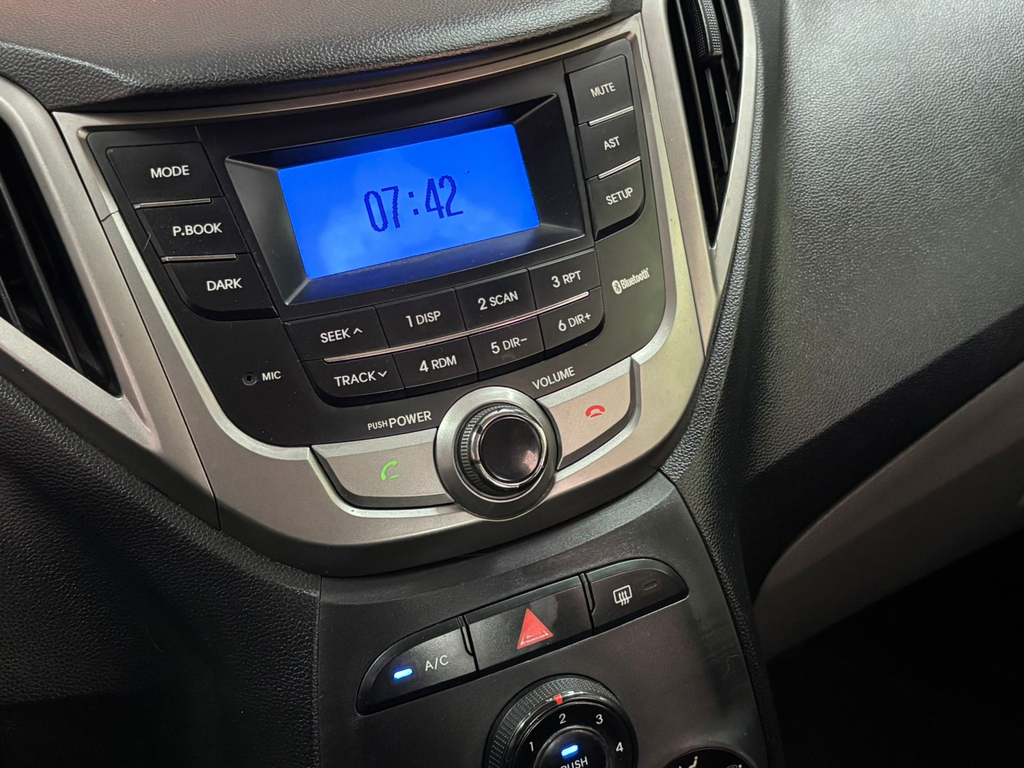 Hyundai HB20S Preto