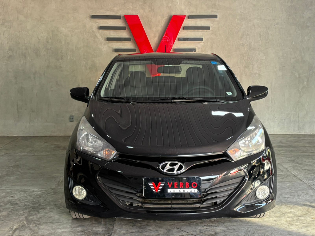 Hyundai HB20S Preto