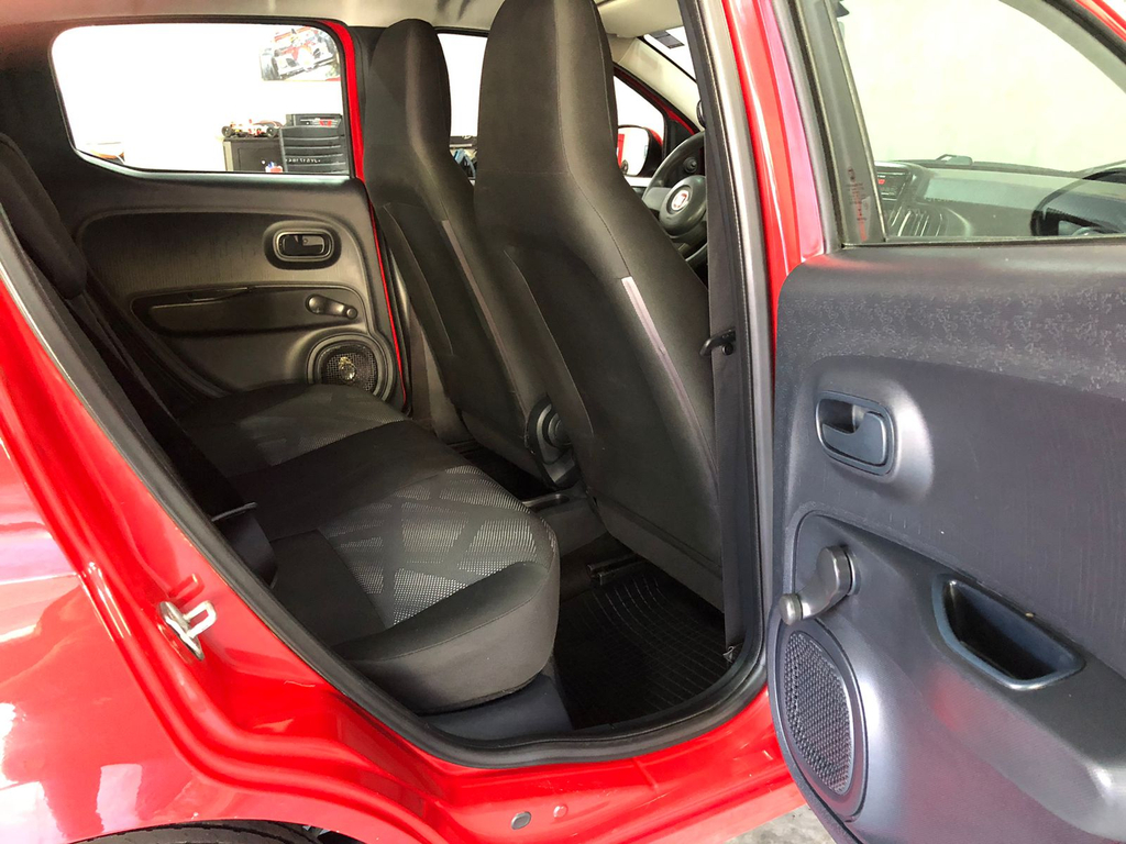 Fiat Mobi Vermelho