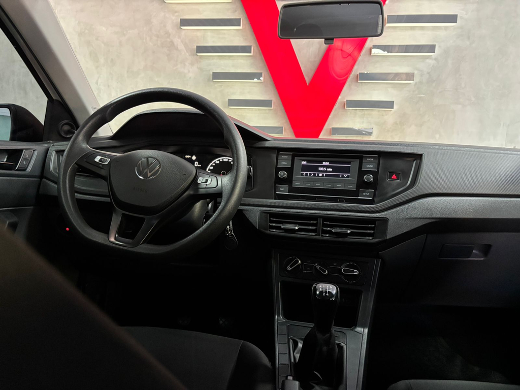 Volkswagen Polo Branco