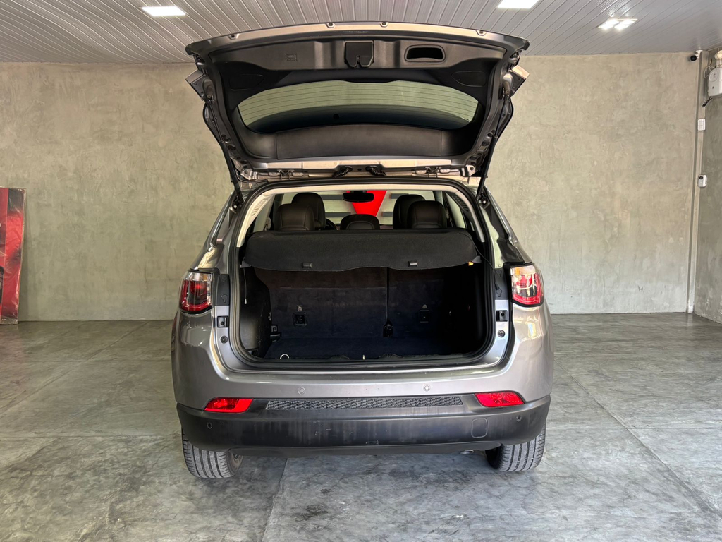Jeep Compass Cinza