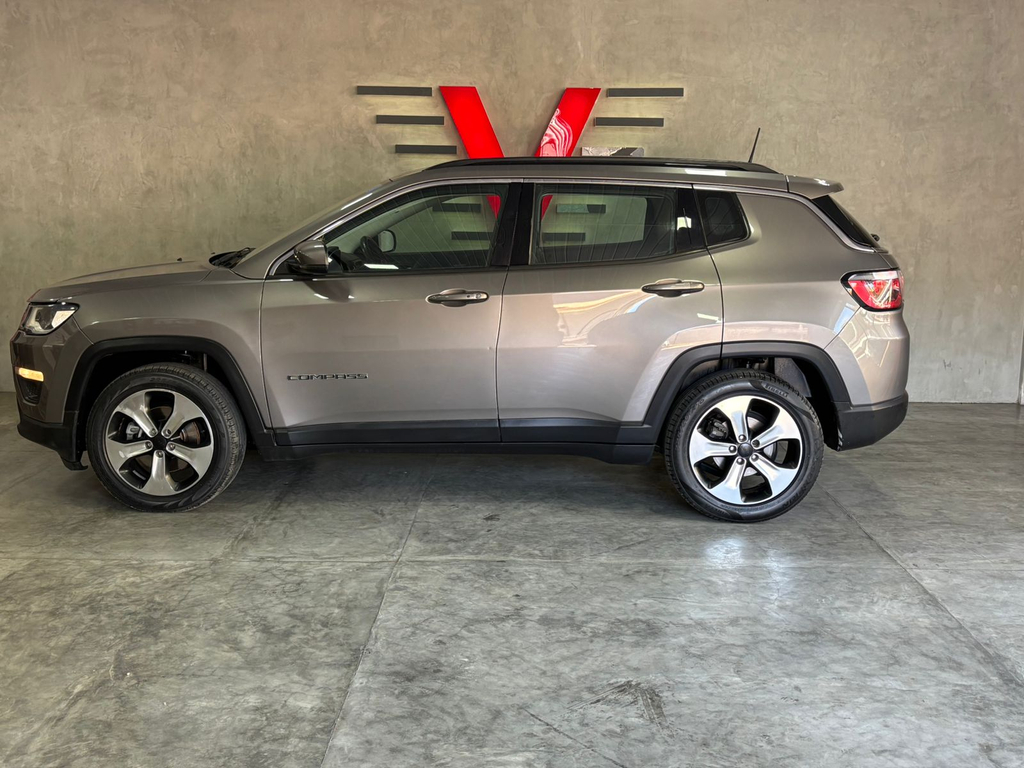 Jeep Compass Cinza