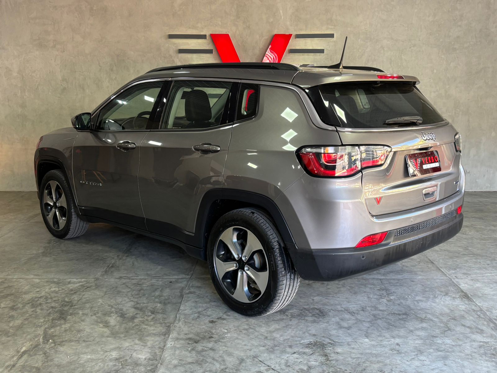 Jeep Compass Cinza