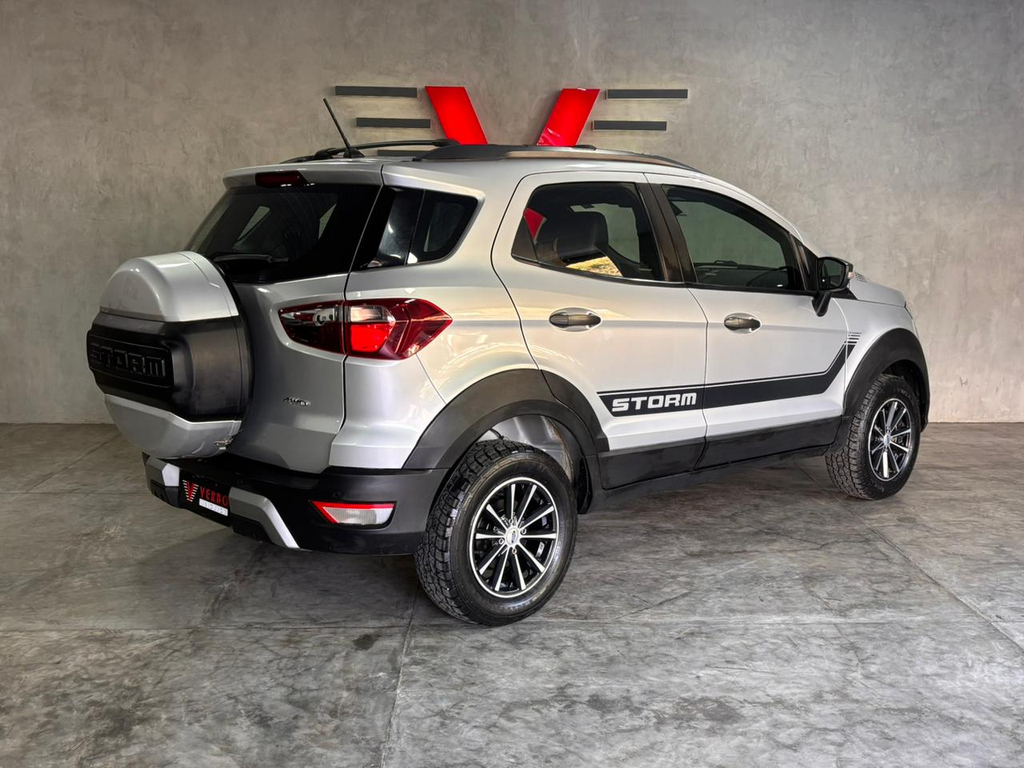 Ford EcoSport Prata