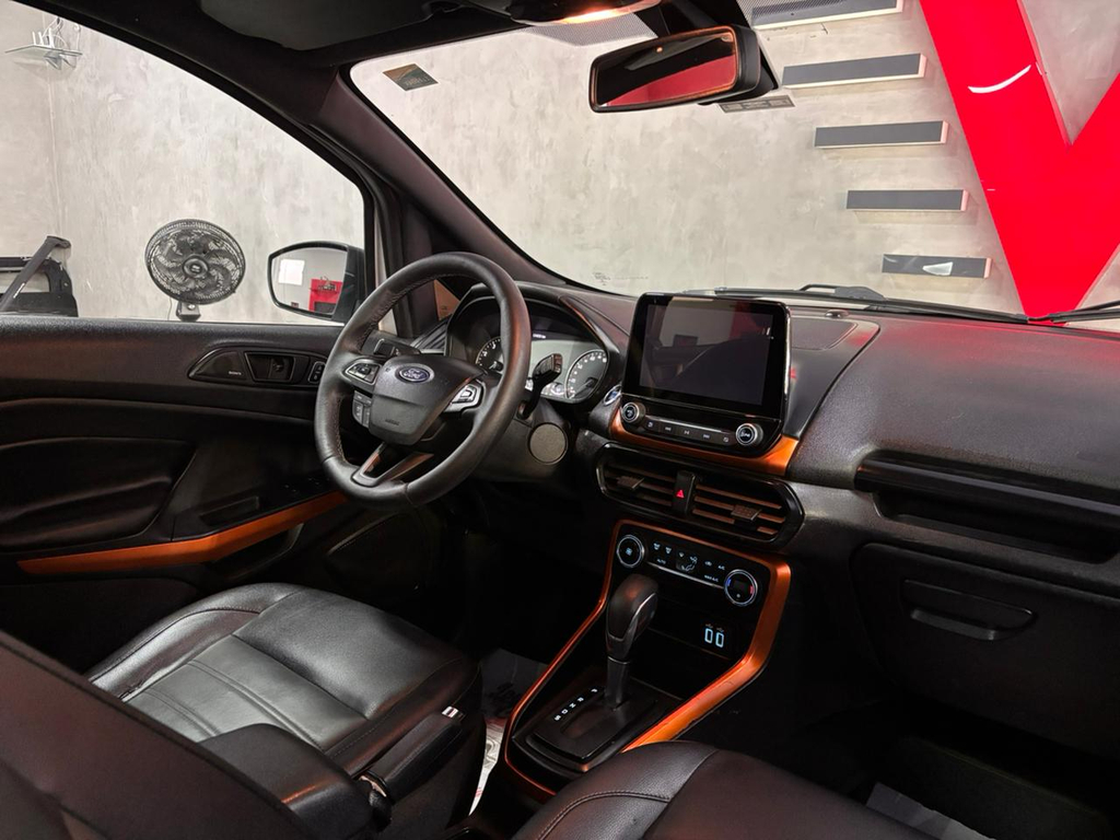 Ford EcoSport Prata