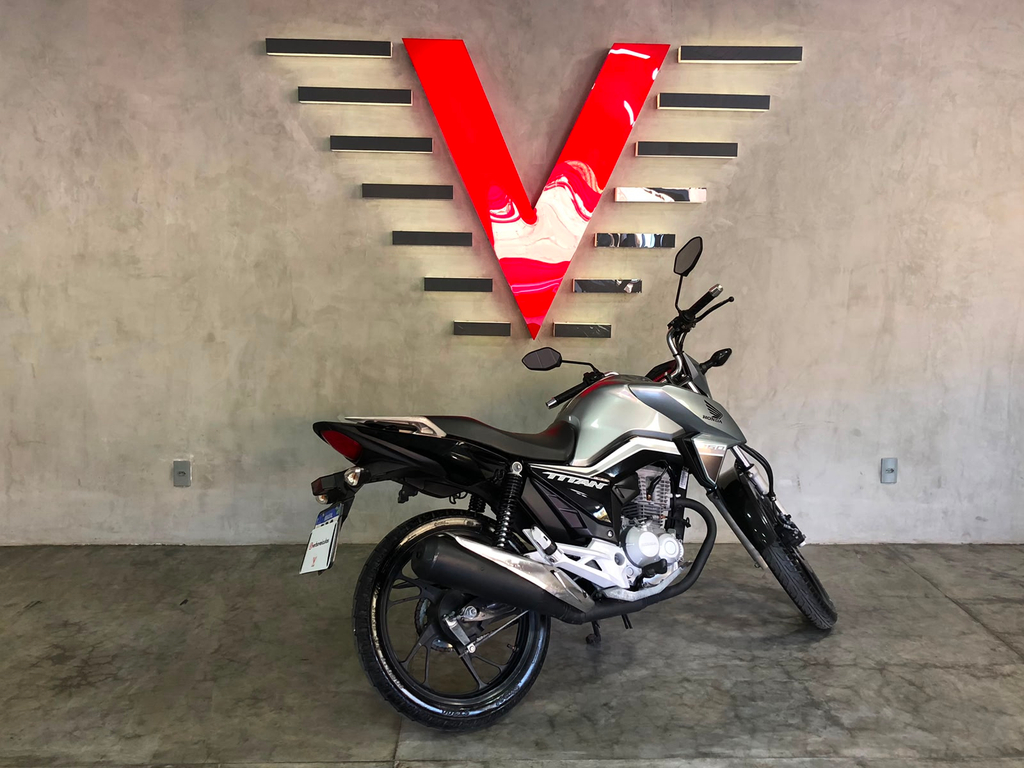 Honda CG 160 Prata