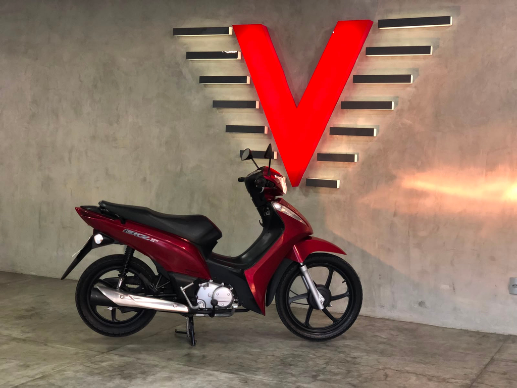 Honda BIZ  Vermelho