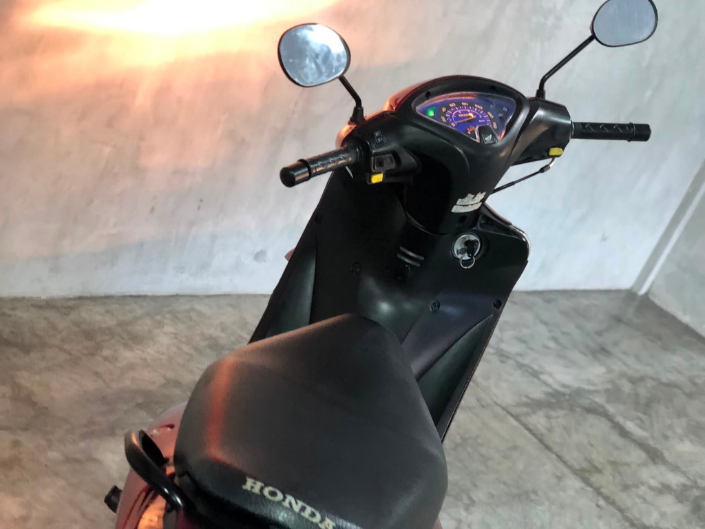 Honda BIZ  Vermelho