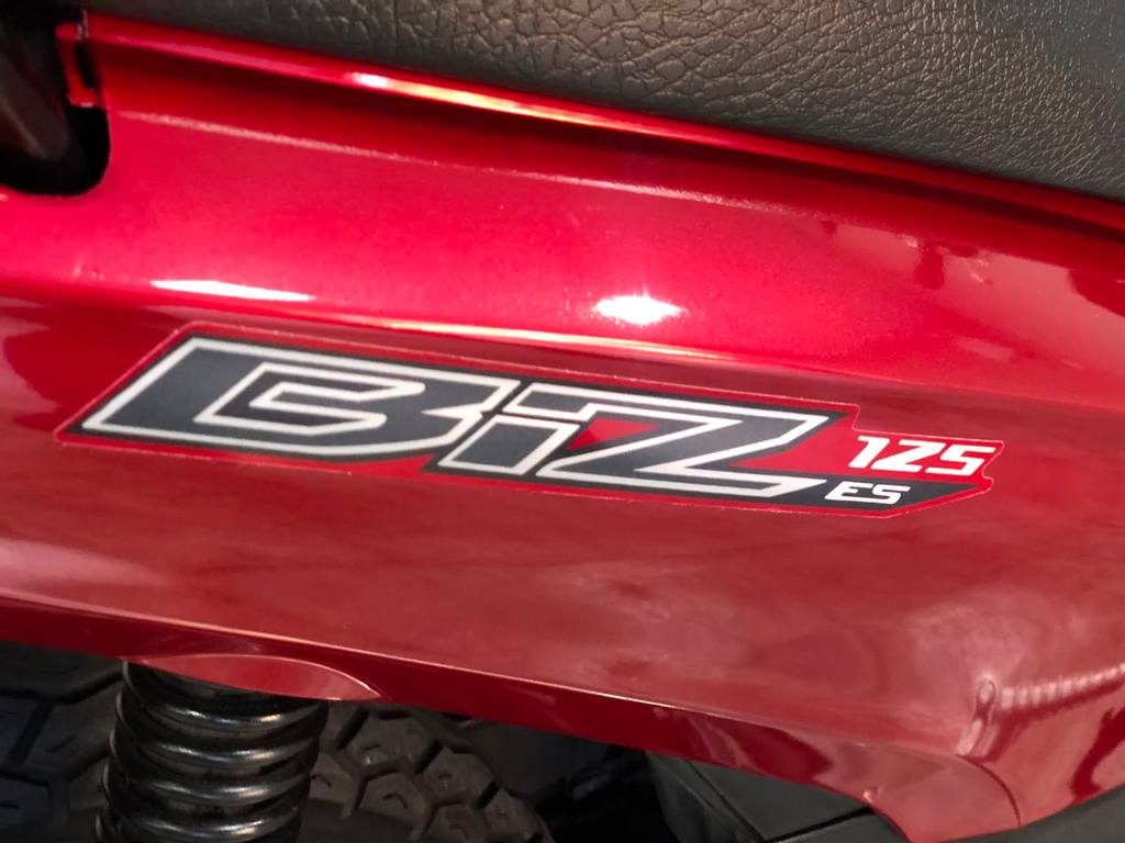 Honda BIZ  Vermelho