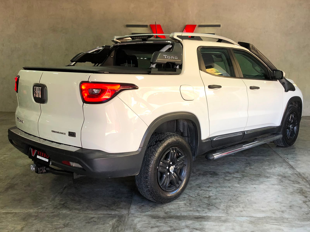 Fiat Toro Branco