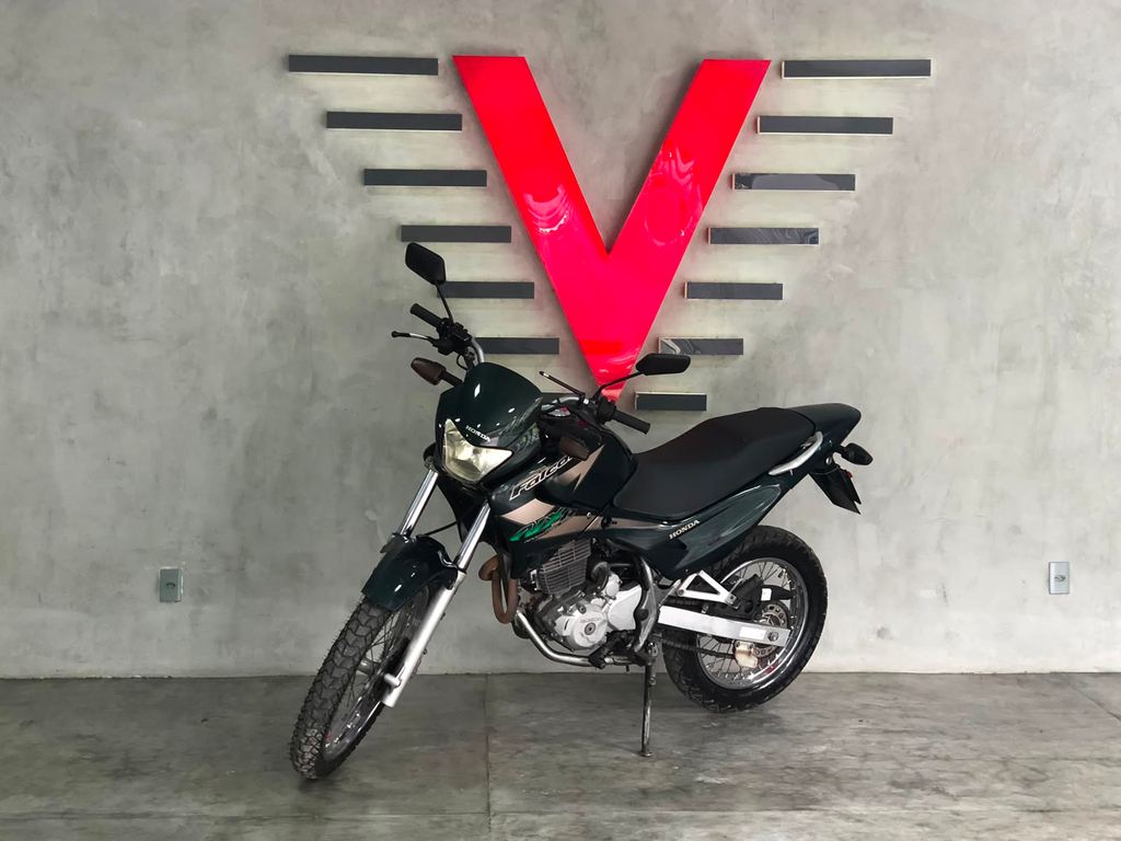 Honda NX-4 Verde