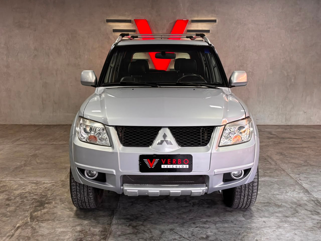 Mitsubishi Pajero TR4 Prata