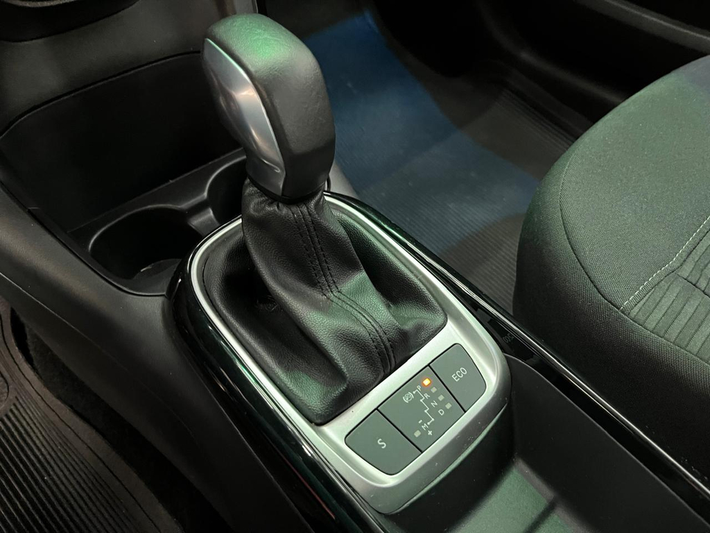 Citroen C4 Cactus Vermelho