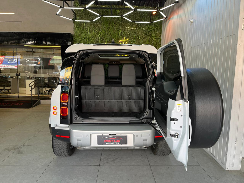 Land Rover Defender Branco