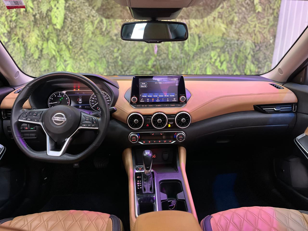 Nissan Sentra Cinza