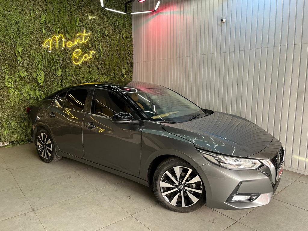 Nissan Sentra Cinza