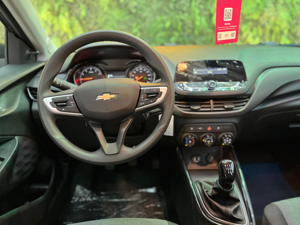 Chevrolet Onix Cinza