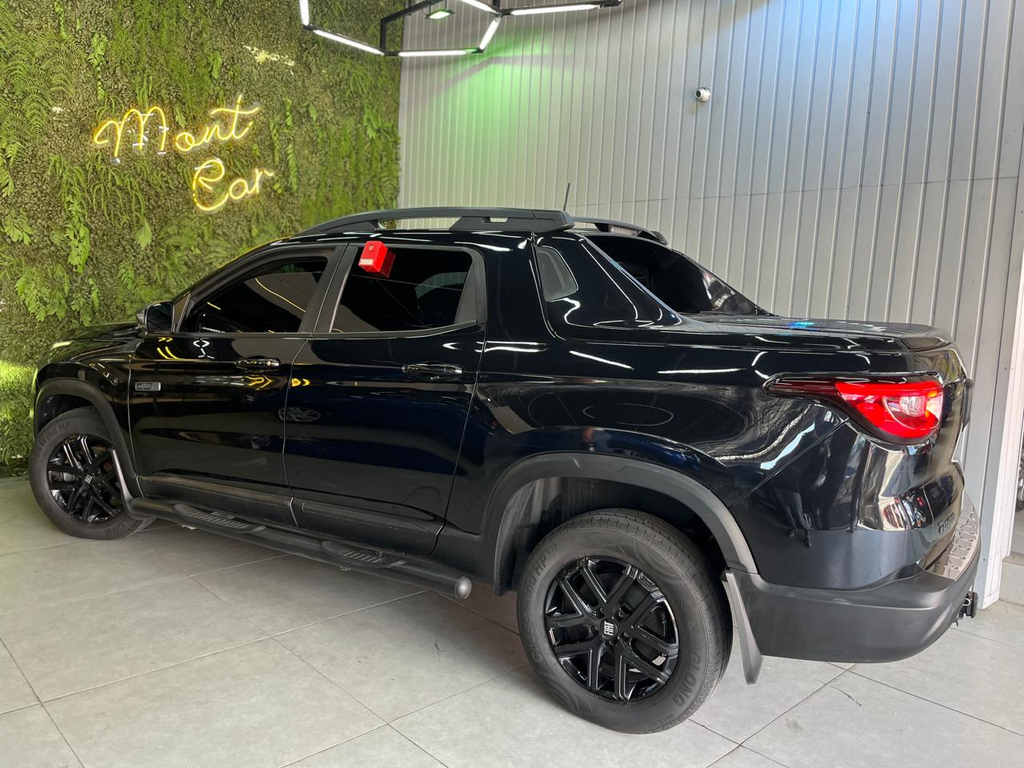 Fiat Toro Preto