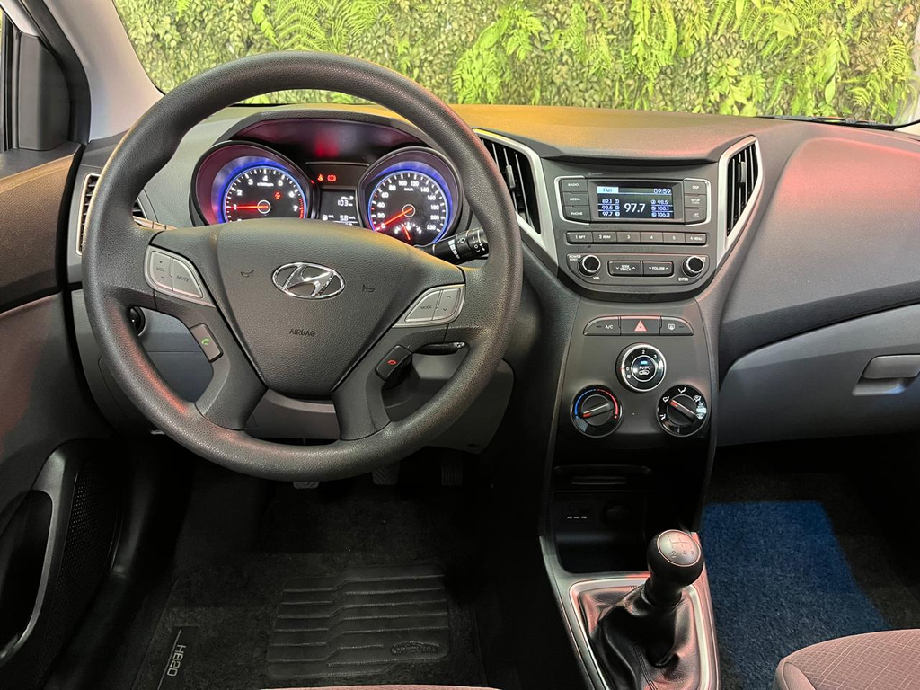 Hyundai HB20S Branco