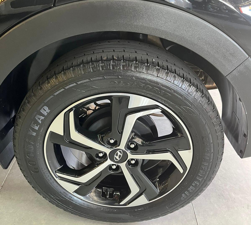 Hyundai Creta Preto