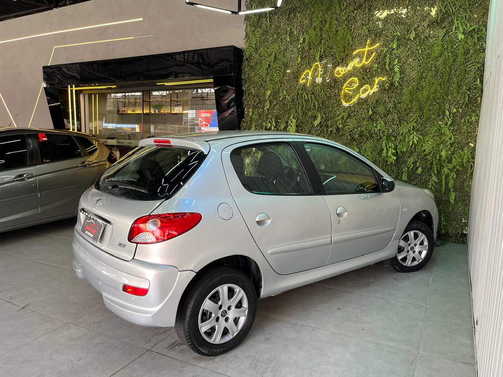 Peugeot 207 Prata