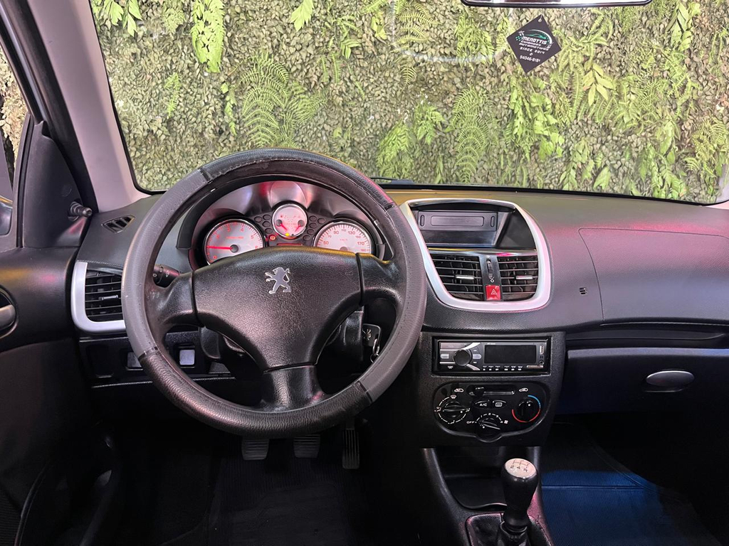 Peugeot 207 Prata