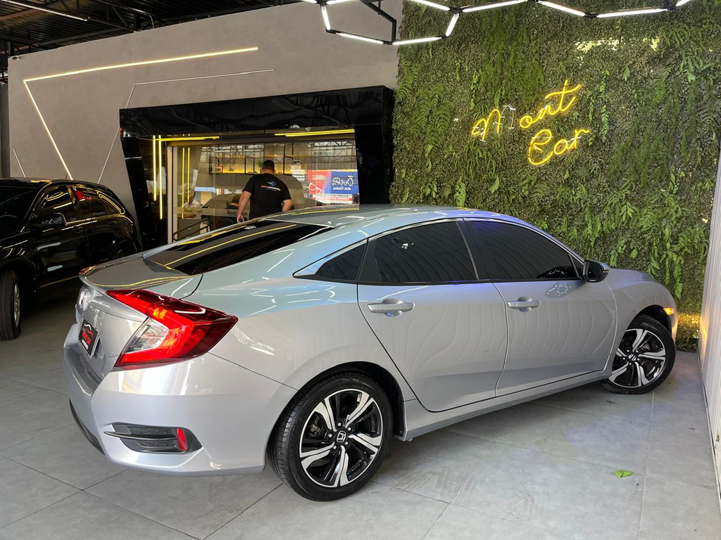 Honda Civic Prata