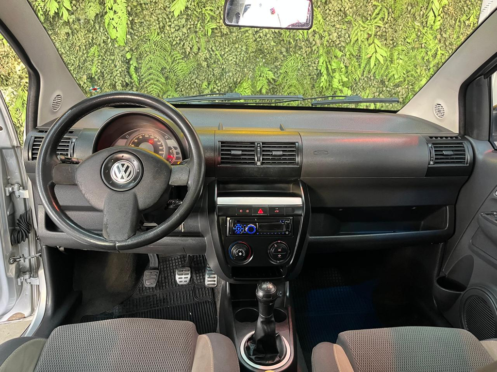 Volkswagen CrossFox Prata